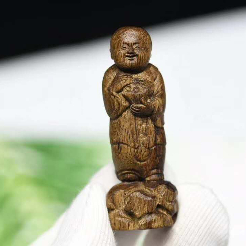 Liansheng Noble Bodhisattva Chess Submerged Old Materials Customized Wooden Craftwork Auspicious Wood crafts