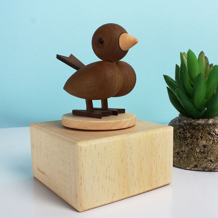 Creative Style Mini Music Box Cute Pet and Animal Children&#039;s Holiday Gifts Beech Wood Crafts Wooden Music Box Ornaments