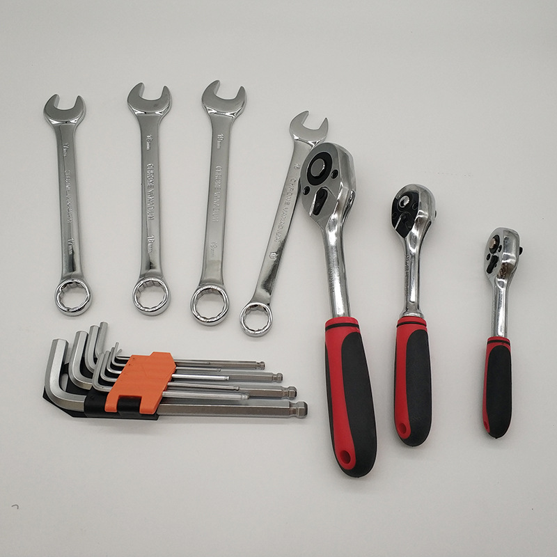 Factory in Stock 121 Pieces Sleeve Set Professional Auto Insurance Automobile Maintenance &amp; Repair Tools Sets One Piece Dropshipping