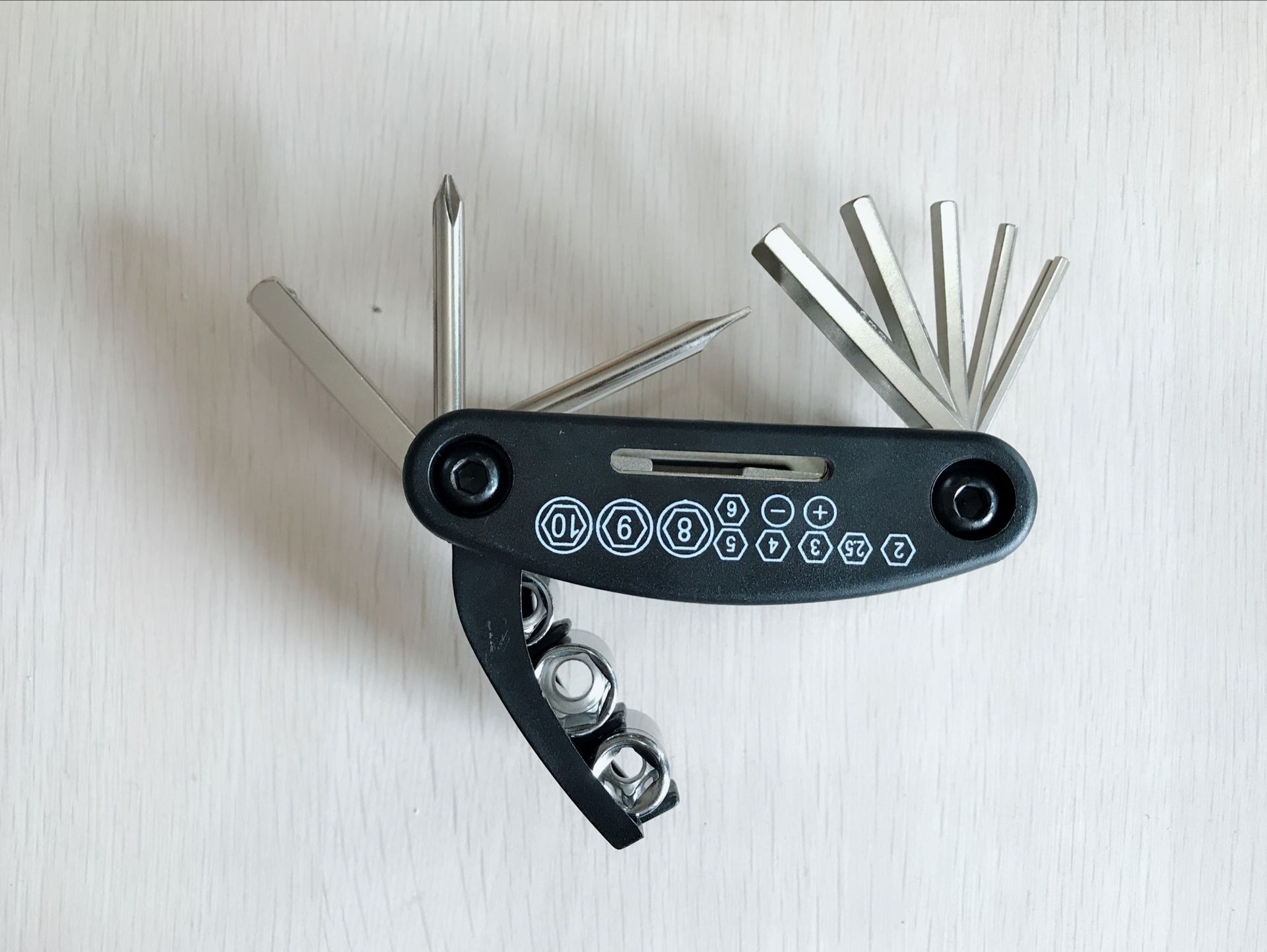 Bicycle Repair Combination Tire Repair Kit Mountain Road Bike Multi-Function Folding Repair Tire Wrench Set