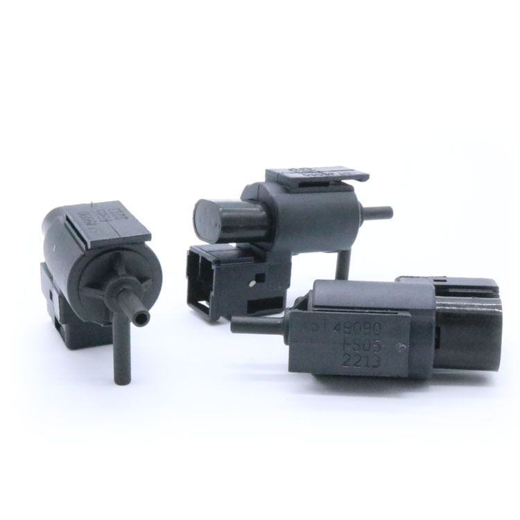 Suitable for Mazda Valve Solenoid Valve EGR Vacuum Switch Vent Valve Suitable for RX-8 Disciples MPV Vs55