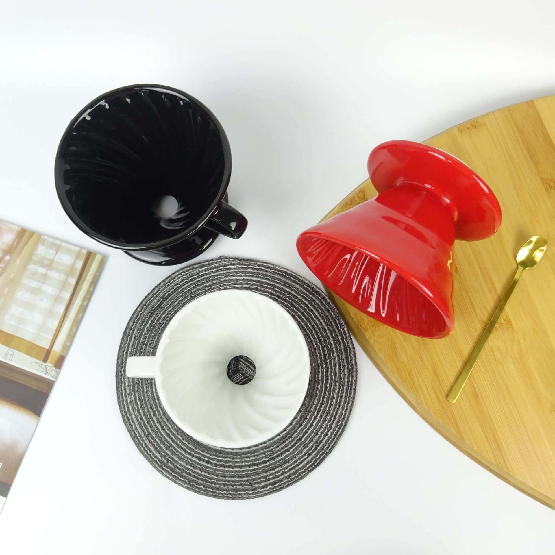 Creative Ceramic Coffee Funnel Filter Cup Cone Spiral Pattern Filter Drip Type Manual Filter Cup Coffee Appliance