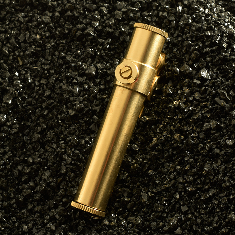 Heavy Trench Brass Body Right Side One-Click Ignition Retro Old-Fashioned Grinding Wheel Men&#039;s Gift Lighter Wholesale