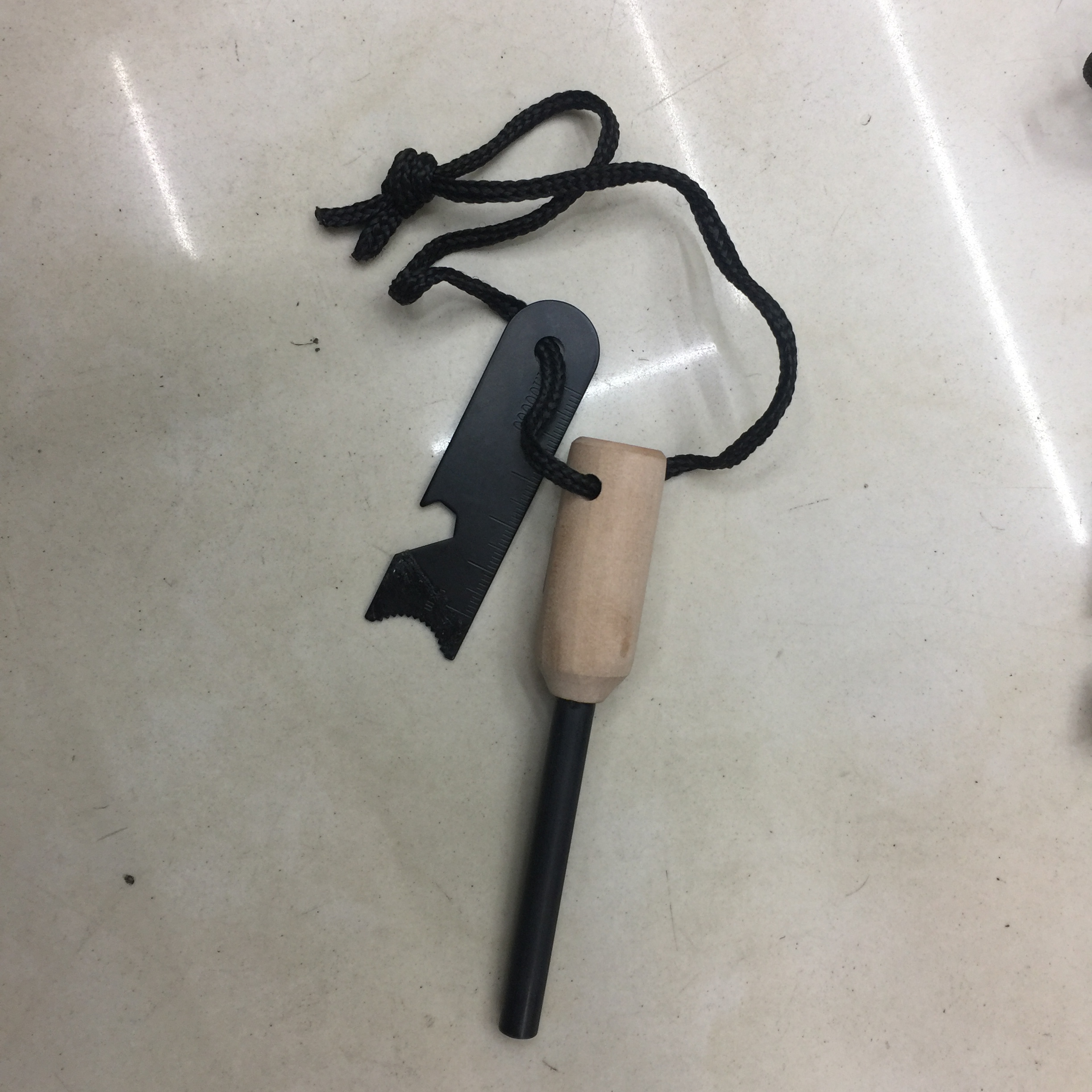 Is suing flint fire igniter magnesium rod