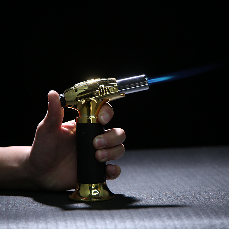 Outdoor barbecue barbecue butane flamethrower igniter baked high temperature singed pork hair lighter wholesale