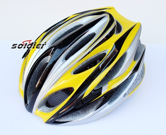 Bicycle helmet safety helmet helmet helmet safety helmet with mesh helmet can be selected in a variety of colors