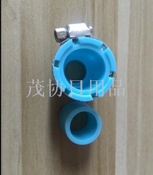 Water purifier universal joint faucet interface.