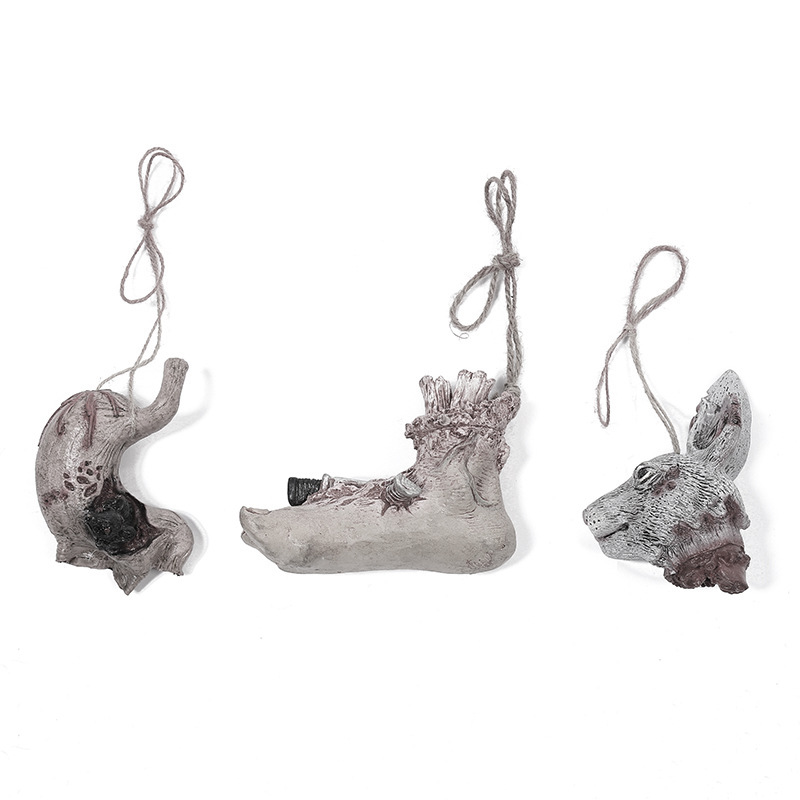 The Halloween trick props hands broken feet simulation Human organs hanging house chamber animal heads hanging
