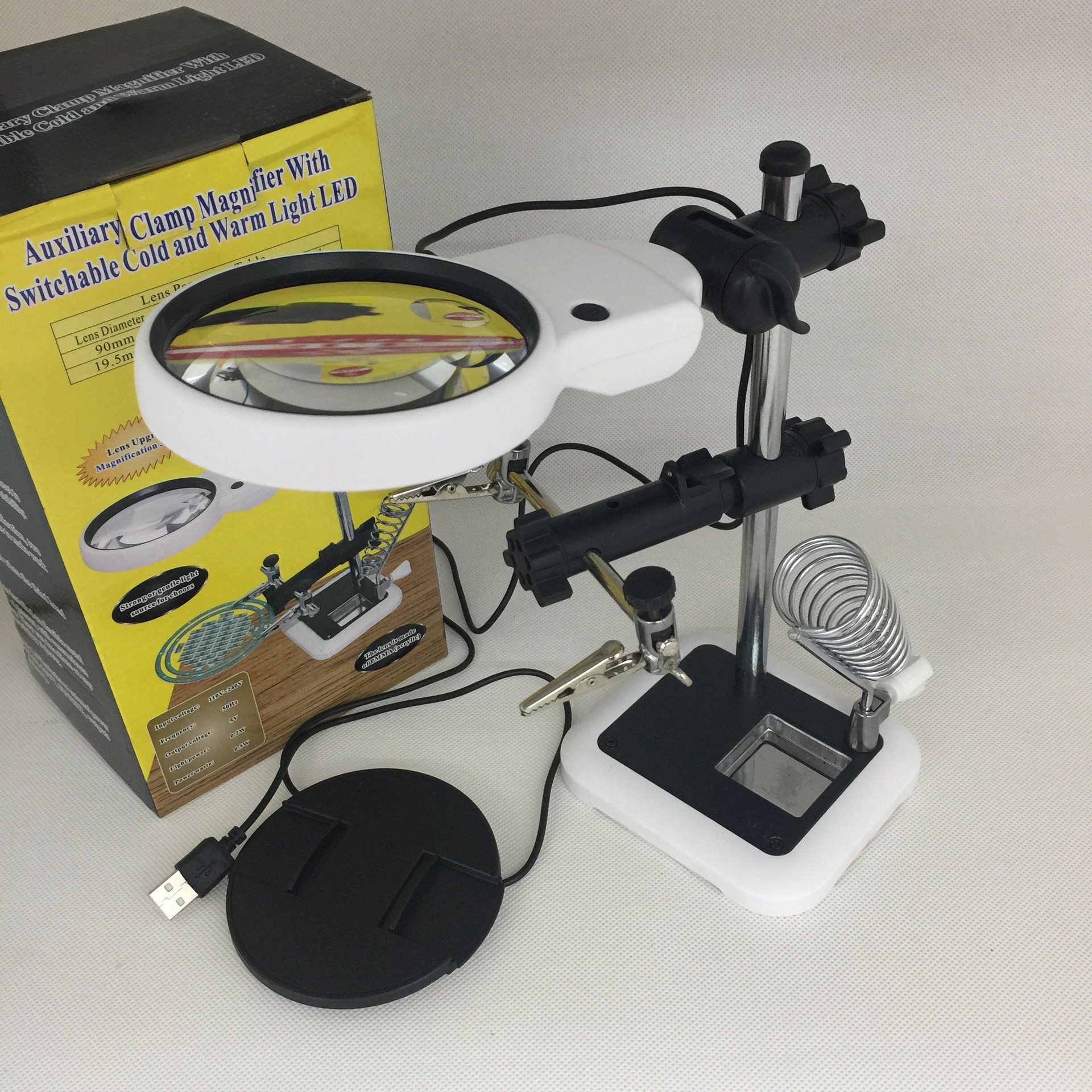 New Multi-Functional Led Auxiliary Clamp Electric Luo Iron Bracket Welding Repair Plug-in/Battery Desktop Clip Magnifying Glass