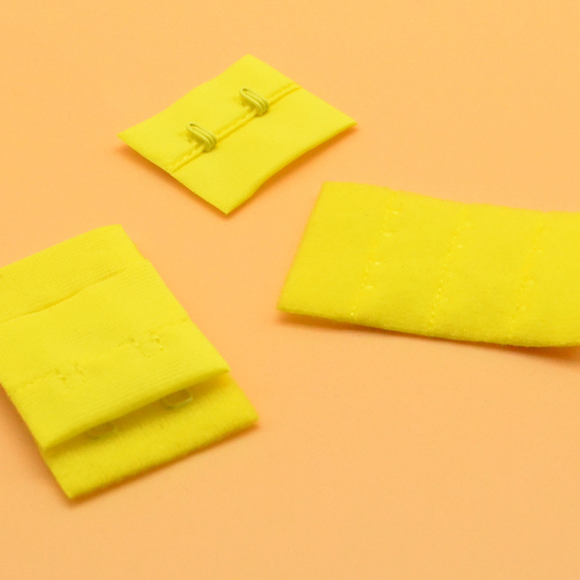 Factory Direct Sales Right Angle Flat Back Buckle 3 Rows 2 Buckles Underwear Accessories Bra Hook Buckle Underwear Buckle Matching Nylon Customization