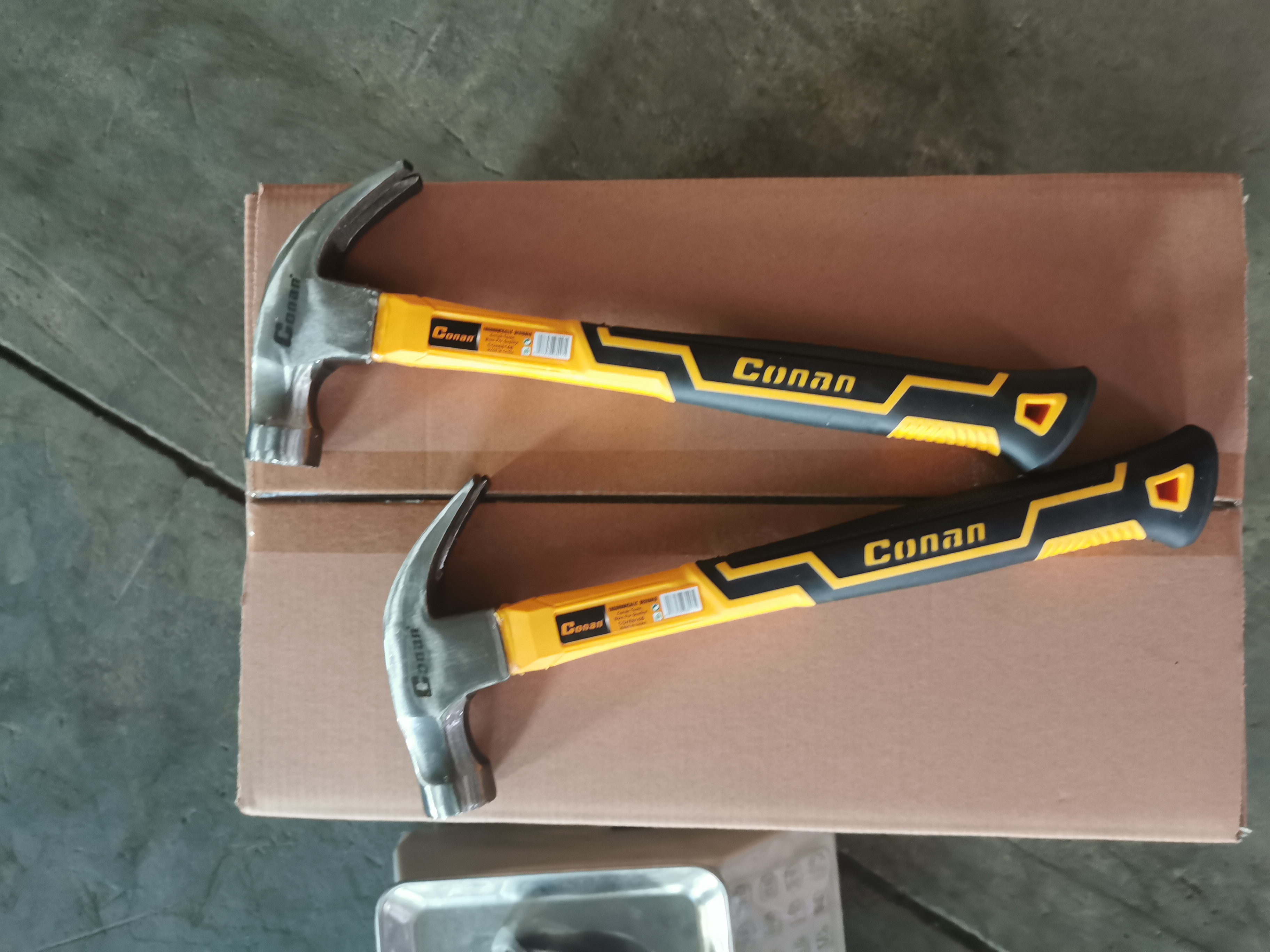 Claw hammer high carbon steel nail hammer with fiber handle