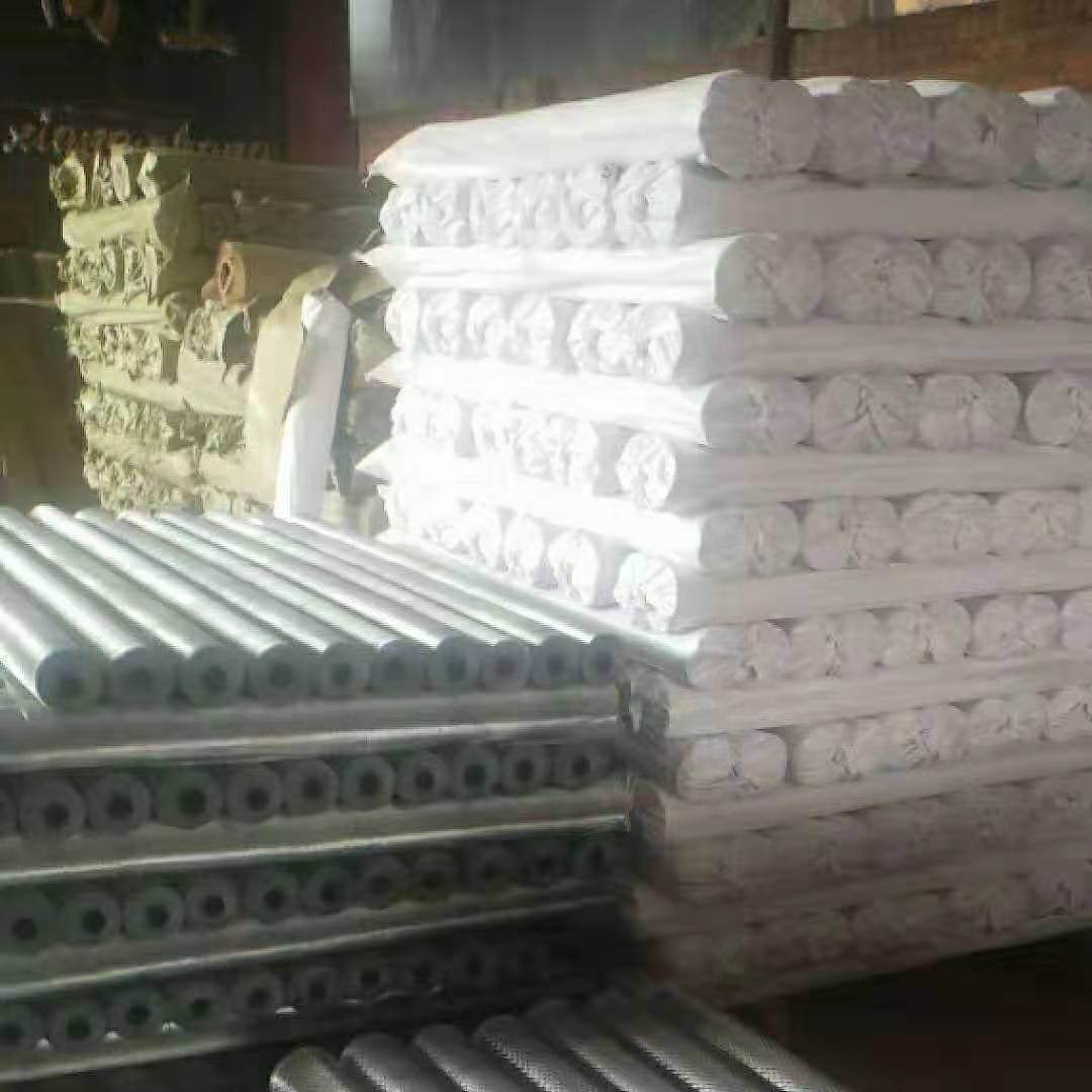 Factory Wholesale Iron Mesh Expanded Metal Mesh 1.2m*10m*4kg Isolation Fence Separation Net Iron Wire Mesh