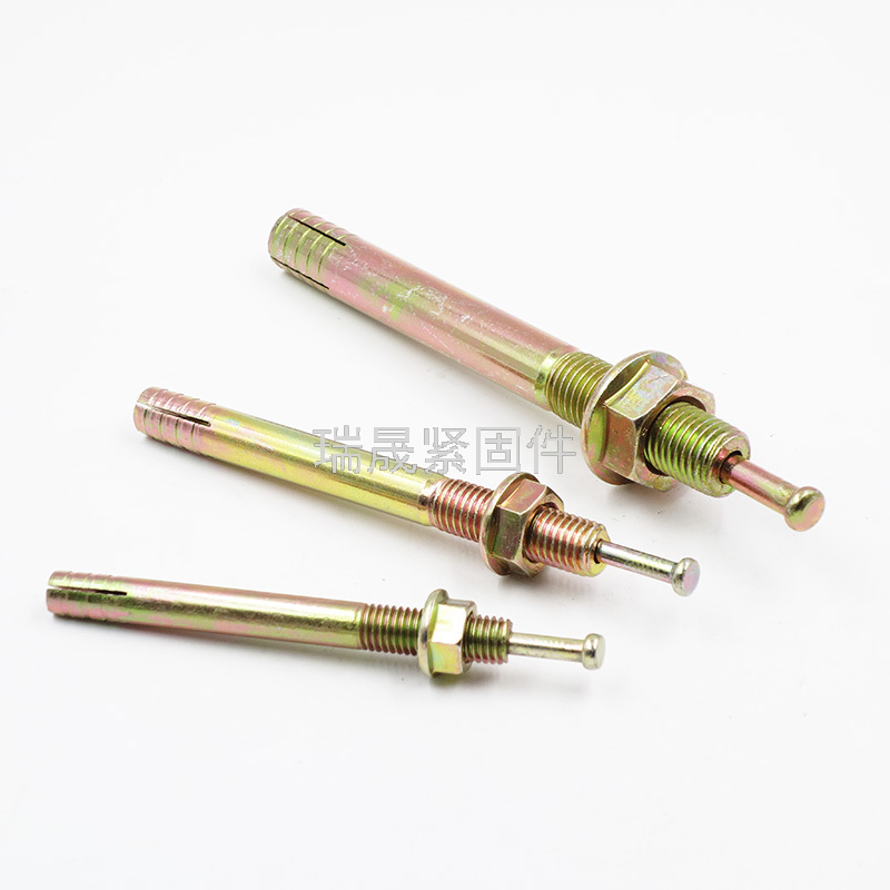 The factory nailed expansion bolt hammer gecko movement expansion screw hammer expansion bolt hammer hit expansion nail