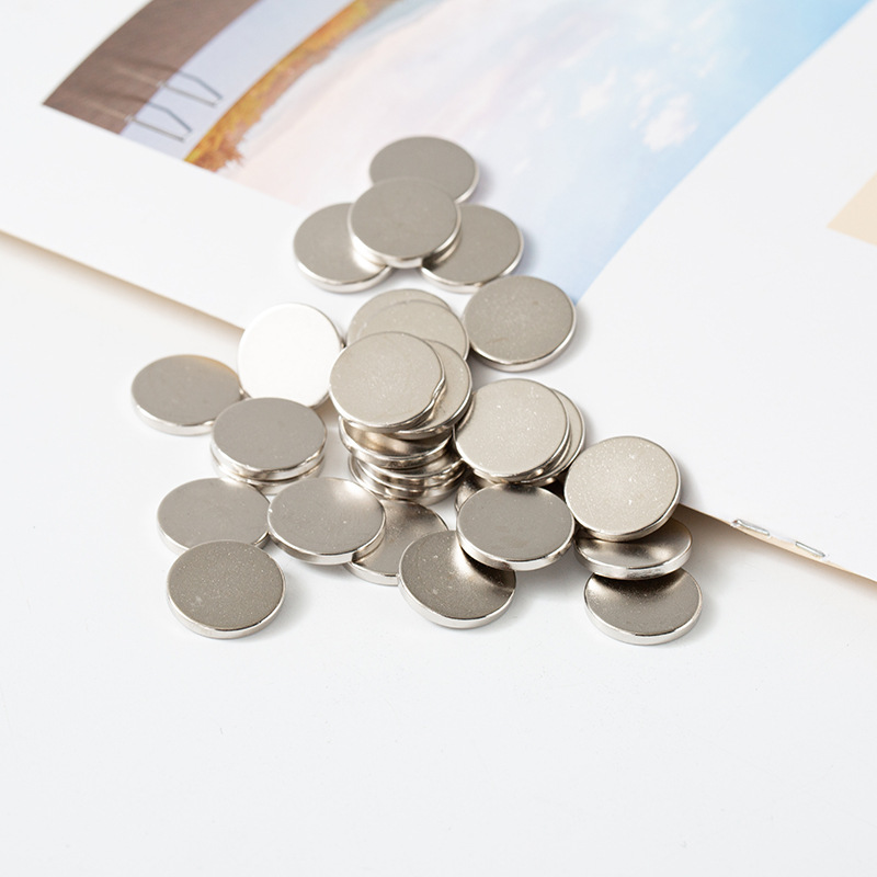 Factory Supply Strong NdFeB Magnet Wafer Magnet 15*1.5 Mm15 * 2 Mm15 * 3mm