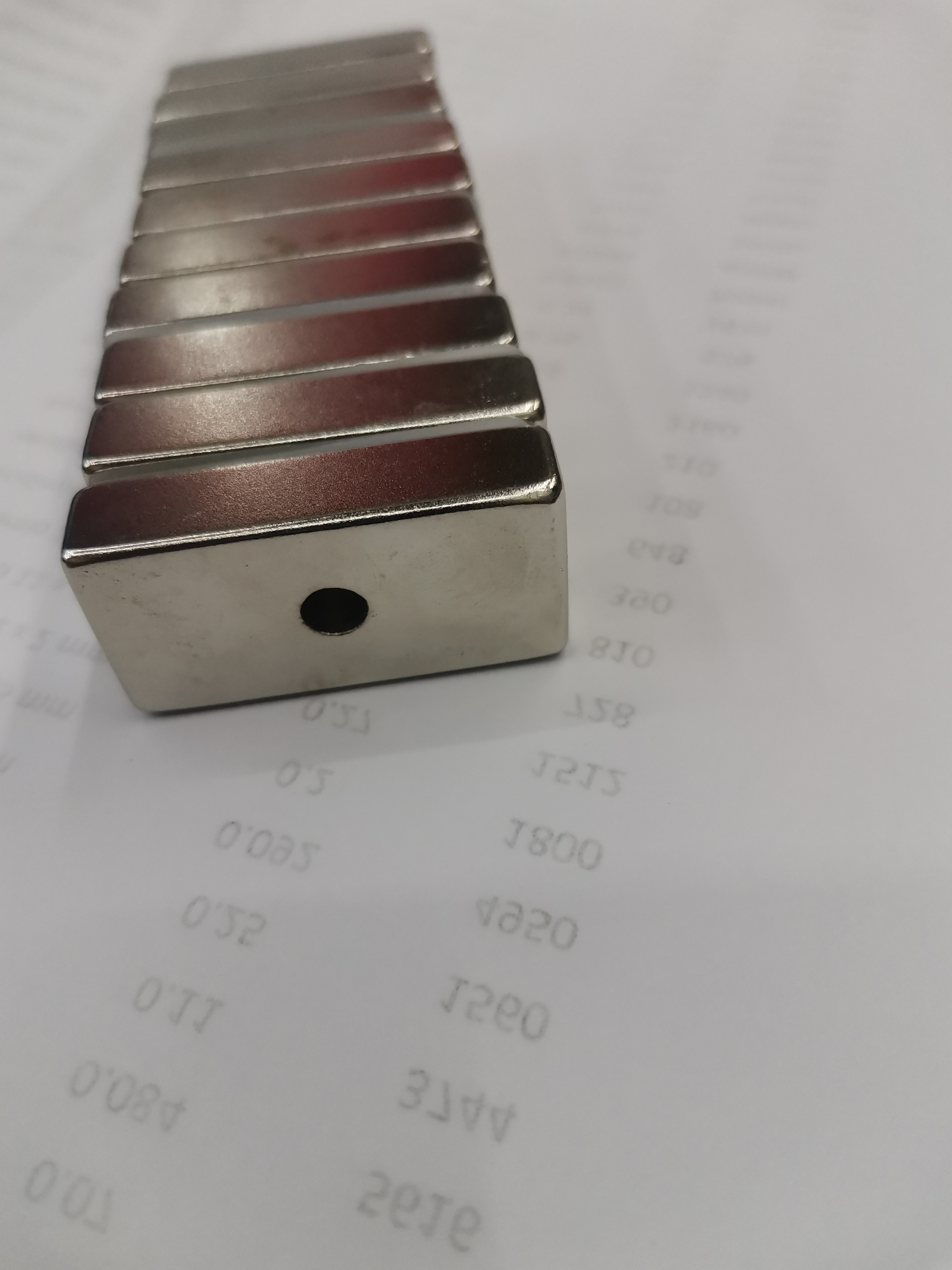 Square 40*20 * 10mm Shen Hole 5-10mm Magnet Nickel Plated