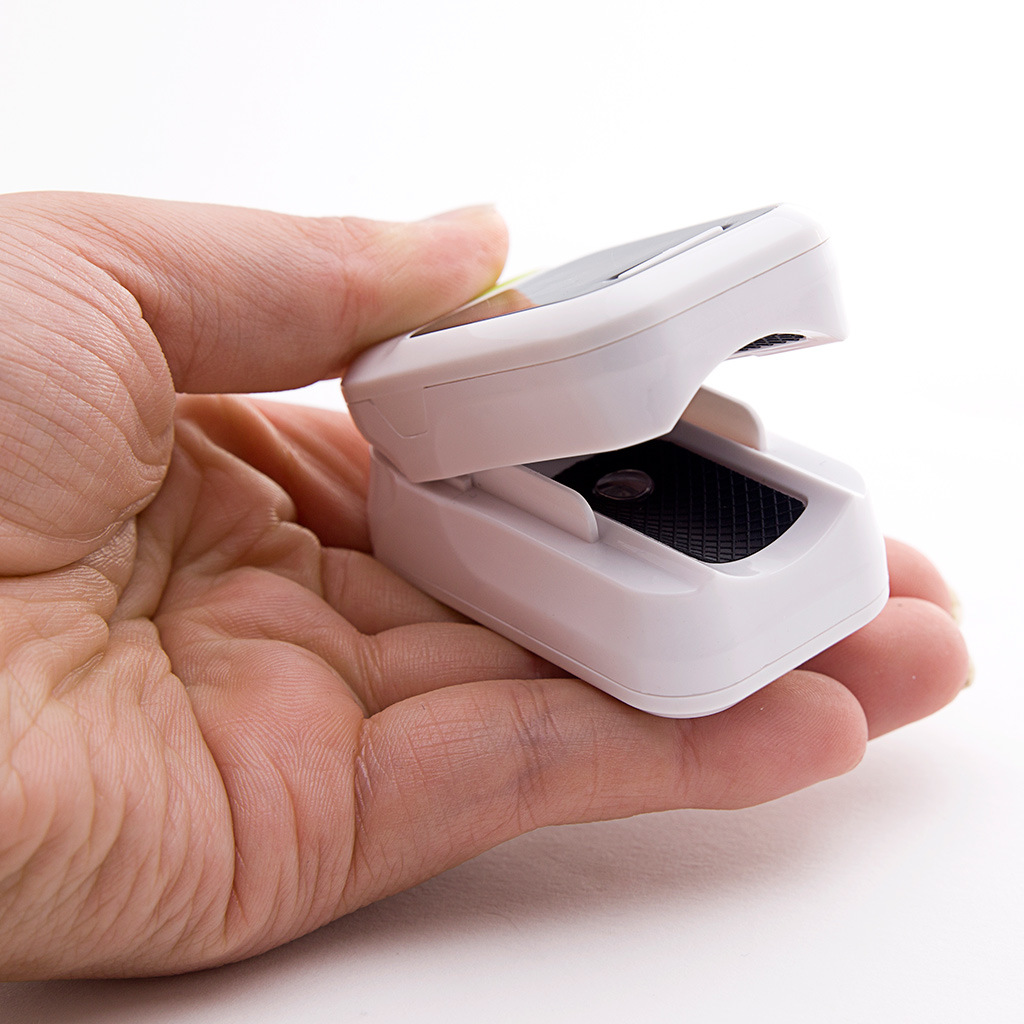 Blood Oxygen Machine Fingertip Pulse Oximeter