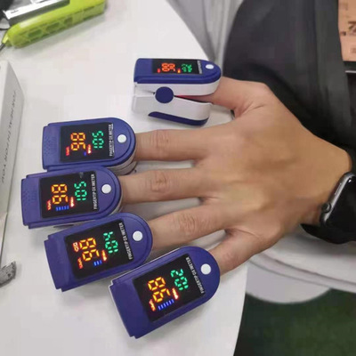 SOURCE Factory Direct Sales Hand-Hold Pulse Oximeter Finger Foreign Trade E-Commerce Oximeter in Stock Wholesale