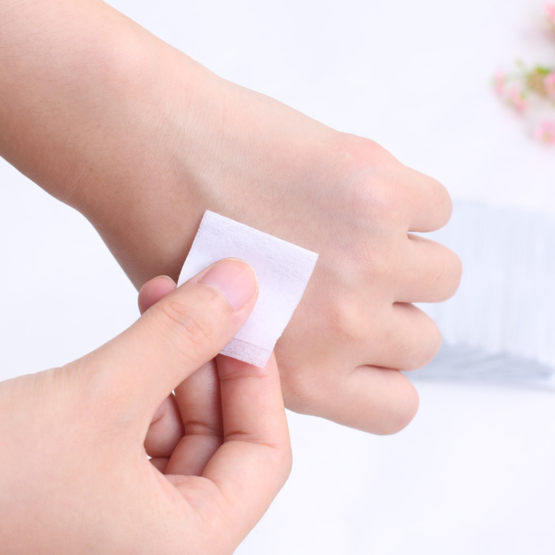Alcohol Cotton Piece First Aid Sterilization Mobile Phone Tableware Disinfection Tablet Alcohol Wipes 100 Pieces