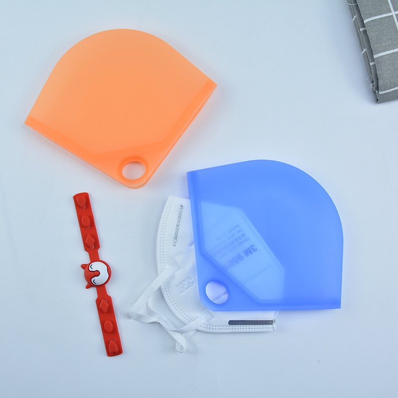 N95 mask silicone storage clip can be defeated in the storage box dustproof and mask folding storage bag