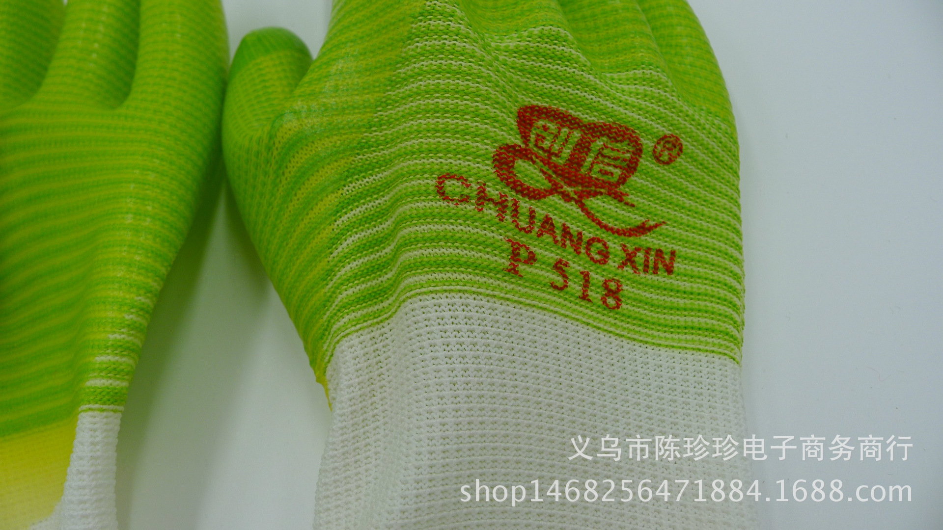 Factory direct selling hand protection green rib PVC gloves imported rubber gloves.