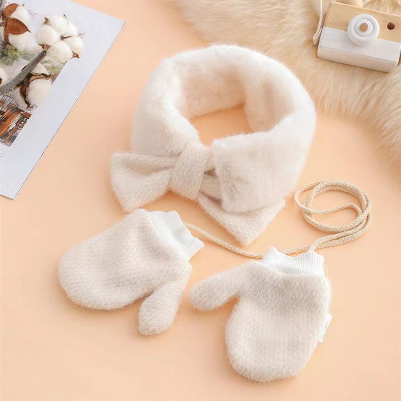 Baby Scarf Autumn and Winter Children&#039;s Korean-Style Plush Bandana Infant Windproof Boys and Girls Warm Gloves Scarf Set Bandana Clothing