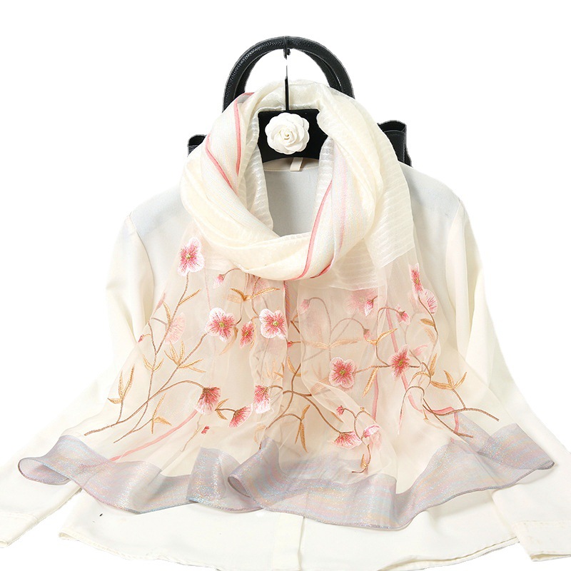 2021 New Embroidery Gold Silk Wool Scarf Women&#039;s Embroidery Mulberry Silk Cheongsam Shawl Outer Matc Embroidery Scarfh