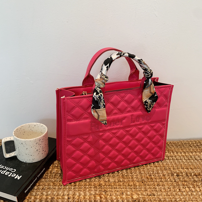 European and American Large Capacity Handbag Bag for Women 2021 Summer New Stylish Good Texture Rhombic Embroidery Thread Silk Scarf Tote Bag