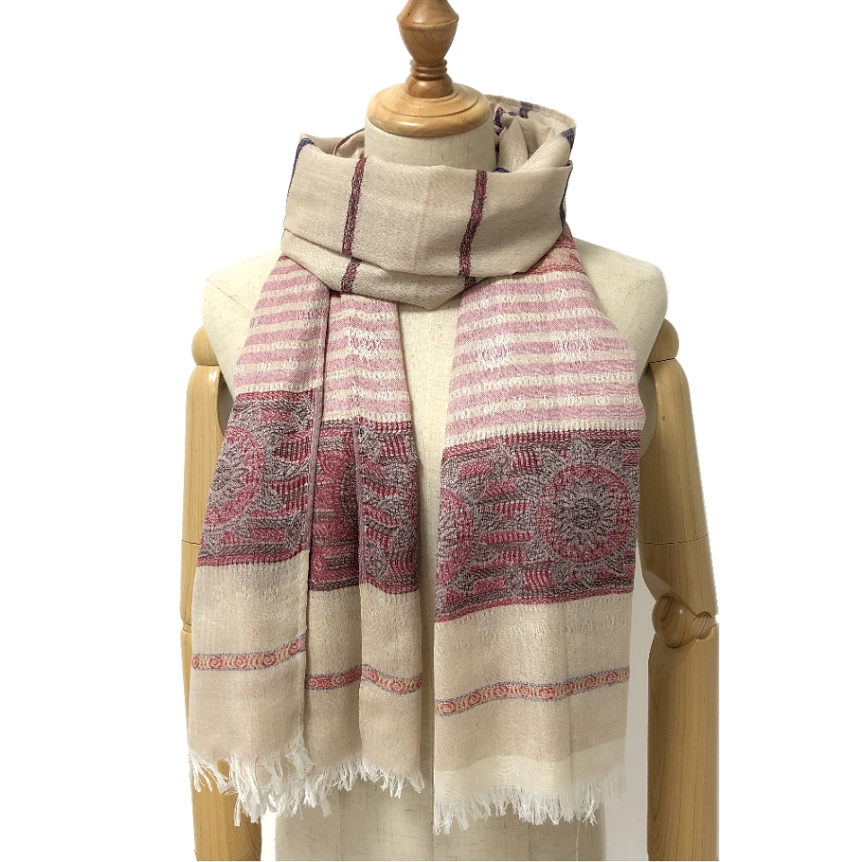 Sunflower Bohemian jacquard wearing hijab yarn-dyed scarf