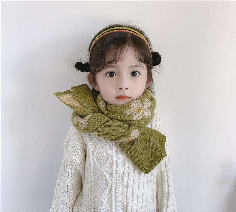 Children&#039;s Wool Scarf Winter New Boys and Girls Korean Chic Elegant Flower Knitted Scarf Baby Bib Knitting Scarf