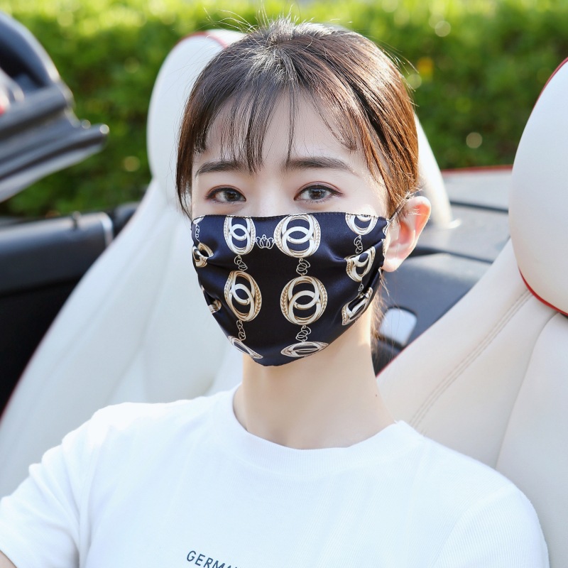Female Crepe Satin Mulberry Silk Mask All-Match Ear-Hanging Veil Silk Scarf Breathable Washable Repeatedly Voile Scarf