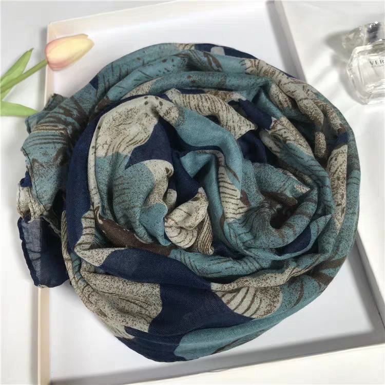Voile Printed Scarf Begonia Large Flower Pattern Scarf Women&#039;s Warm Scarf Factory Direct Supply Cross-Border Hot Selling