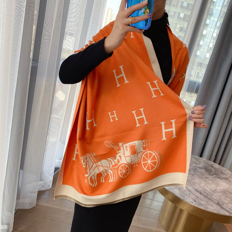 Artificial Cashmere Scarf Women&#039;s H Letter Carriage Pattern Warm Double-Sided Thickened All-Matching Shawl Silk Scarves