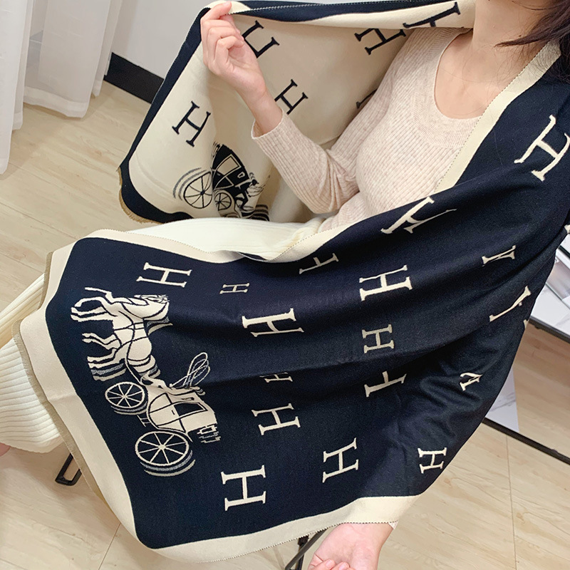 Artificial Cashmere Scarf Women&#039;s H Letter Carriage Pattern Warm Double-Sided Thickened All-Matching Shawl Silk Scarves