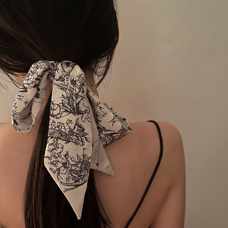 Winds of Summer French Retro Flower and Grass Constellation Narrow Long Scarves Black Beige High Sense Gentle Elegant Tied Hair Ribbon
