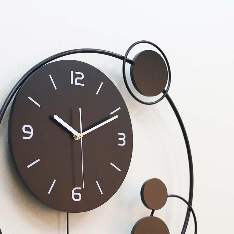 One Red Nordic Wall Clock Living Room Modern Decorative Clock Creative Majestic Bedroom Fashion Pocket Watch Mute Personality Clock