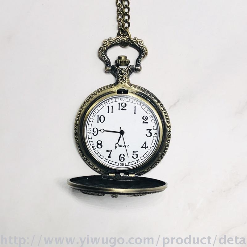 The new Russian classic iron tower pocket watch retro pocket watch chain clamshell nostalgic watch souvenirs