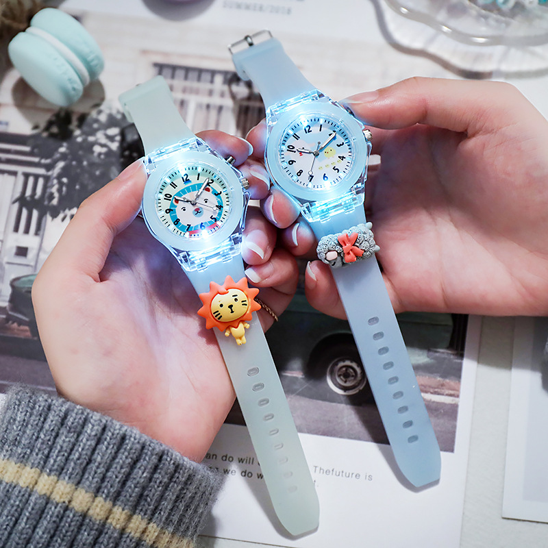 Children&#039;s Watch New Cartoon Doll Watch Primary School Student Watch Luminous Glow with Light Glow Watch