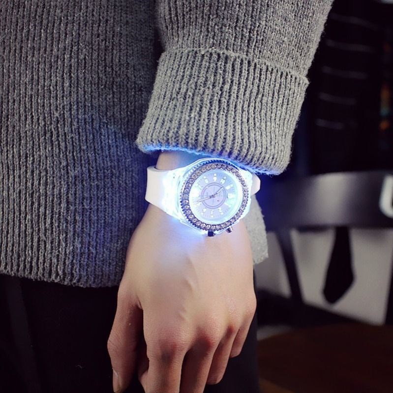 Glow Watch Personality Harajuku Korean Fashion Trendy Men and Women Middle School Student Fluorescent Couple