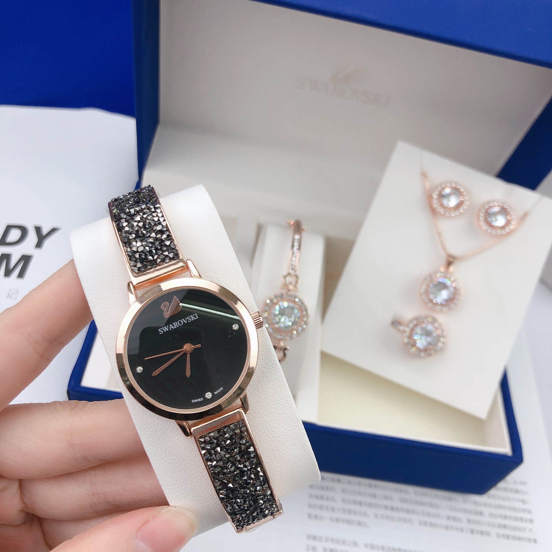 Swan Full Diamond Five-Piece Women&#039;s Watch Ring Ornament Quartz Watch Street Shot One Piece Dropshipping Quartz Watch