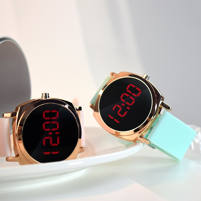 2021 Foreign Trade Popular Style Watch Female Student Children&#039;s Alloy Watch Korean Style Simple and Casual LED Electronic Watch Sports