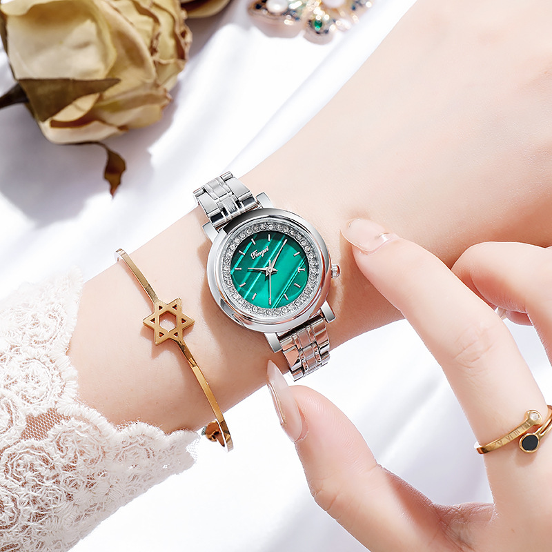 Quartz Watch  Quartz Movement Watch Ins Retro Style Women&#039;s Wristband Temperament Steel Watch Small Green Watch Disc