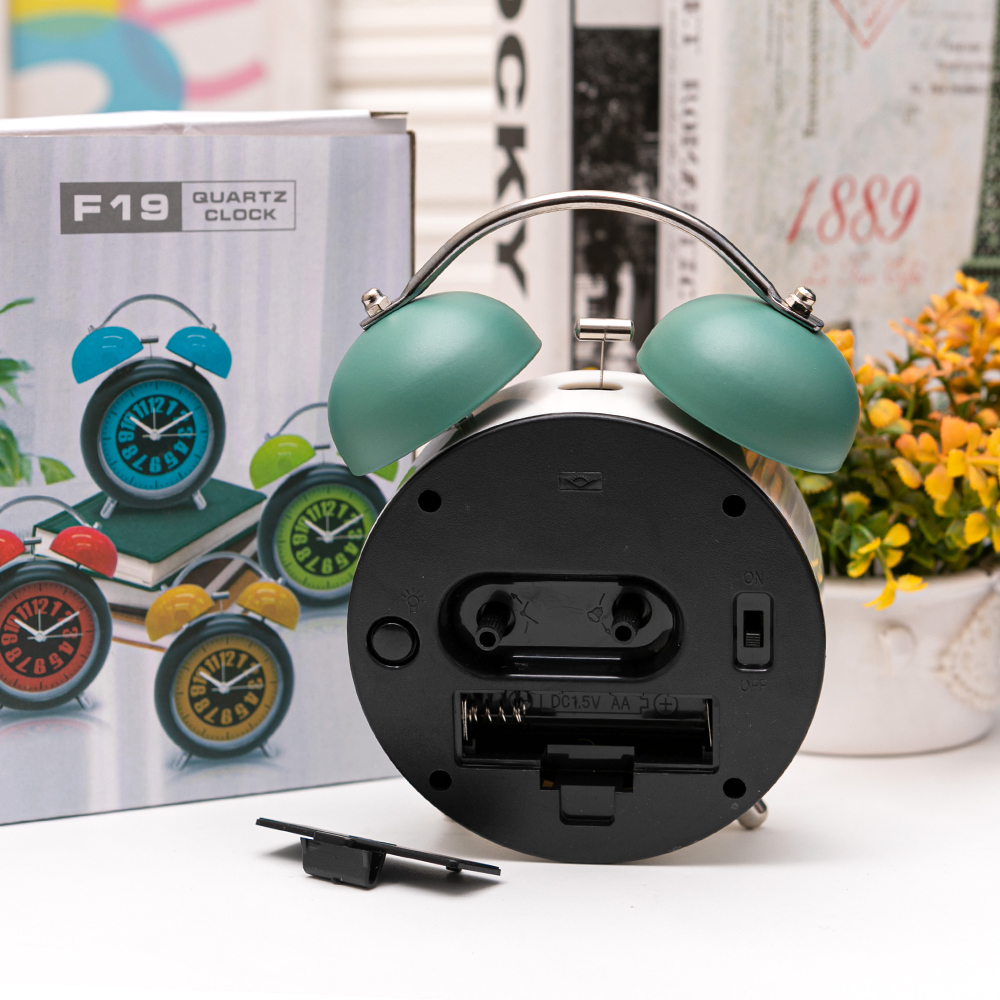 New Simple Digital 4-Inch Bell Alarm Clock Mute with Light Metal Bell Children Student Bedside Wake up Alarm Watch