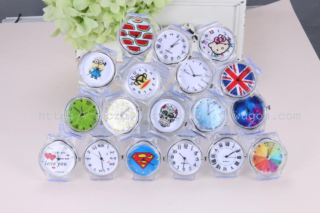 Transparent plastic children&#039;s quartz watch pattern complete
