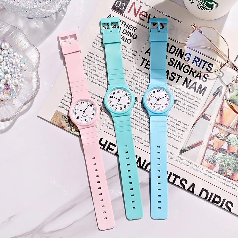 New Simple Student Watch Quartz Watch Boy Girl Candy Color Stationery Gift Watch in Stock Wholesale