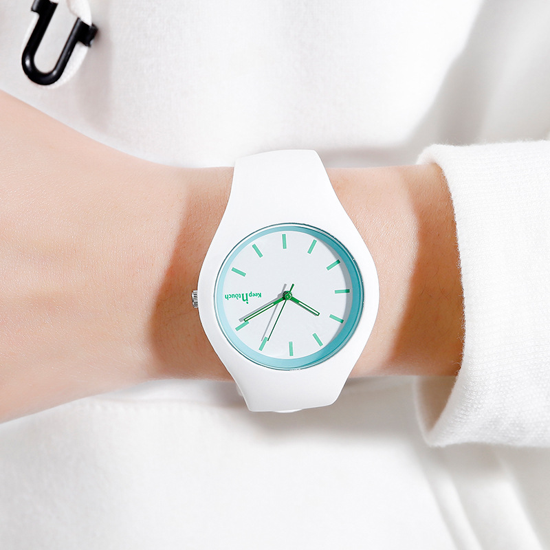 New Fashion Jelly Watch Men and Women Couple Children Casual Sporty Sport Watch