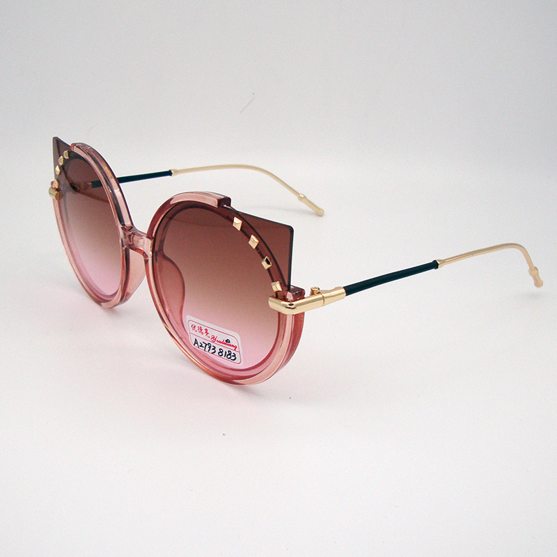 Rivet and cat eye round frame sunglasses street shot hipster glasses 2793