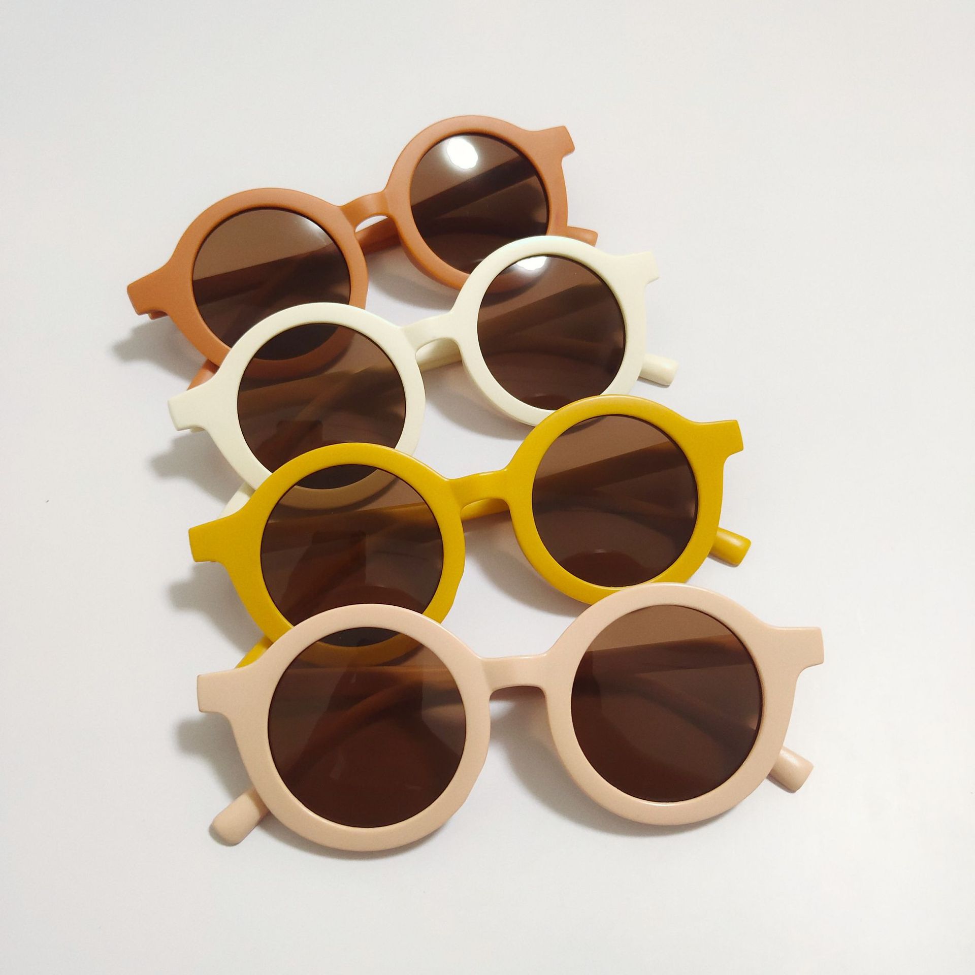 Children&#039;s Cute Children&#039;s Frosted Plastic PC Glasses New 1-8 Years Old Baby Decorative Sunglasses Fashion Kids Sunglasses
