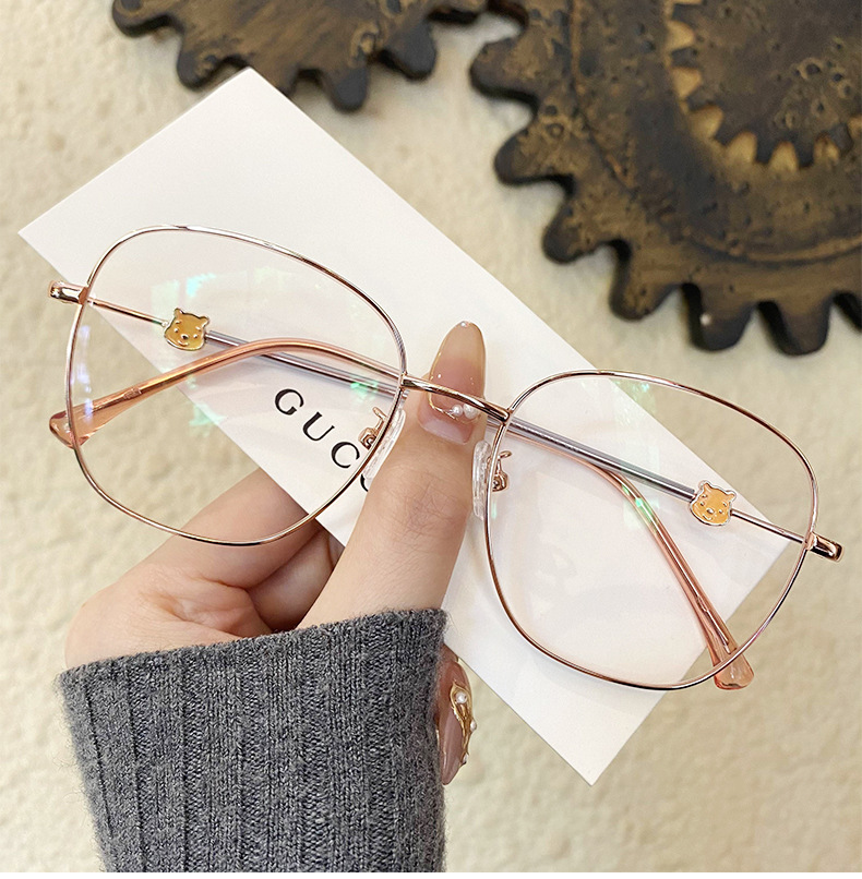 Winnie the Pooh Myopia Glasses Women&#039;s with Degrees round Face Personalized Color Changing Decorative Glasses
