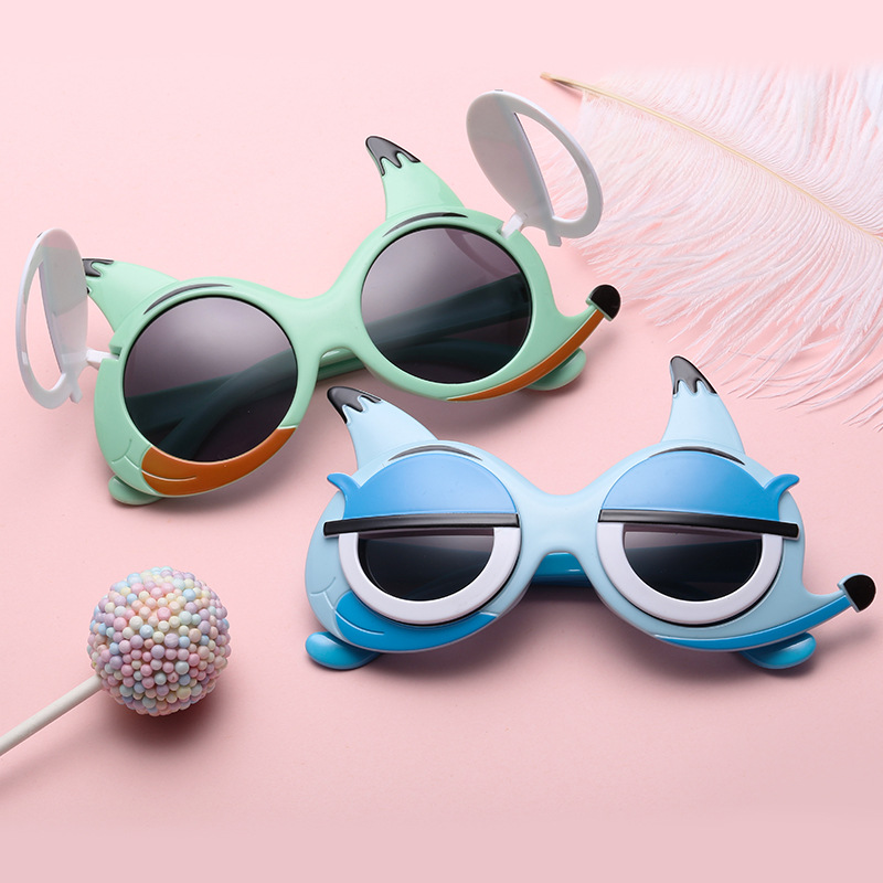 Flip Glasses 2021 New Fashion Cartoon Fox Flip Children&#039;s Sunglasses Outdoor UV-Proof Polarized Silicone Sunglasses