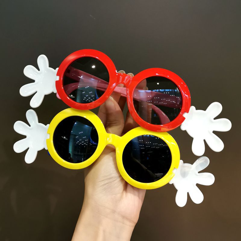 Flip Glasses Kids Sunglasses Flip Boys Fashion UV Protection Girls Sunglasses Cartoon Cute Child Baby Glasses Tide